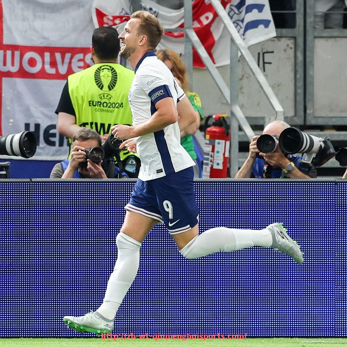 球盟会官网-德罗赞在公牛队打出的中投效率是否被战术体系充分利用